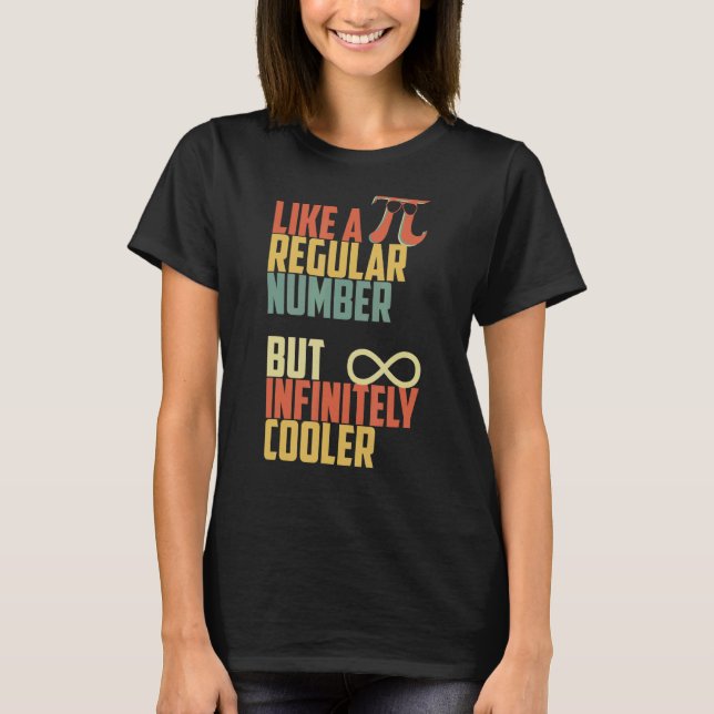 Camiseta Retro Pi Como Um Número Normal Mas Infinitamente L (Frente)