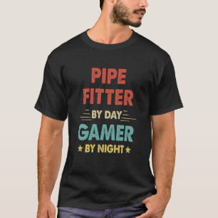 Camiseta Retro Pipe Fitter Por Jogador Diário À Noite