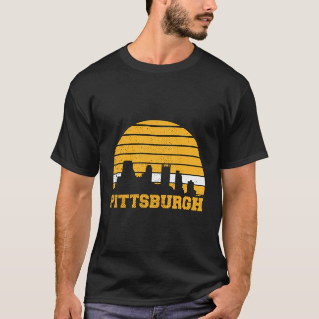 Camiseta Retro Pittsburgh Skyline (Frente)