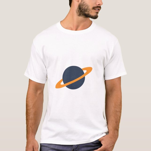 Camiseta Retro Rocket Ship Orbiting Dark Planet - Outer Spa (Frente)