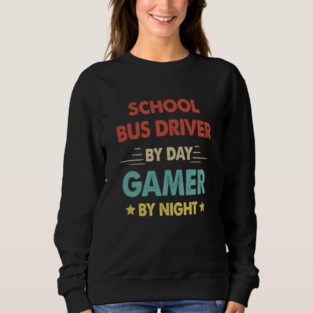 Camiseta Retro School Bus Driver By Day Gamer By Night (Frente)