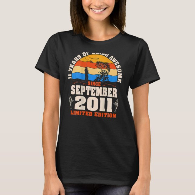 Camiseta Retro Setembro De 2011 Pesca De 11 Bir Com 11 Anos (Frente)