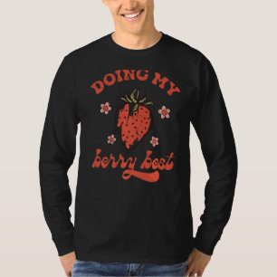 Camiseta Retro Strawberry Fazendo minha melhor mente feliz