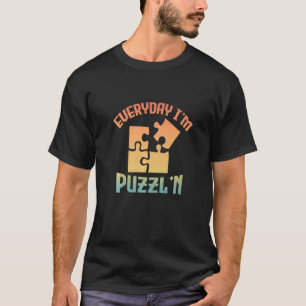 Camiseta Retro todos os dias sou Puzzl'n Jigsermmestre Queb
