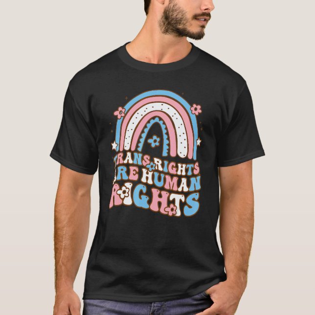 Camiseta Retro Trans Rights Are Human Rights Conming Out Da (Frente)