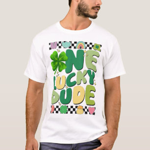 Camiseta Retro Um Cara Sortudo Dia de São Patrício Sorte Tr