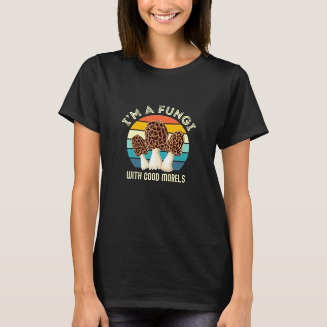 Camiseta Retro Um Fungo Com Bons Moréis - Memória Morel (Frente)