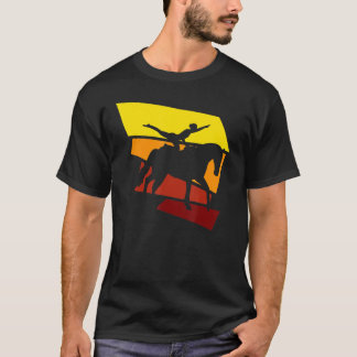 Camiseta Retrô Vazando Sobre O Cavalo