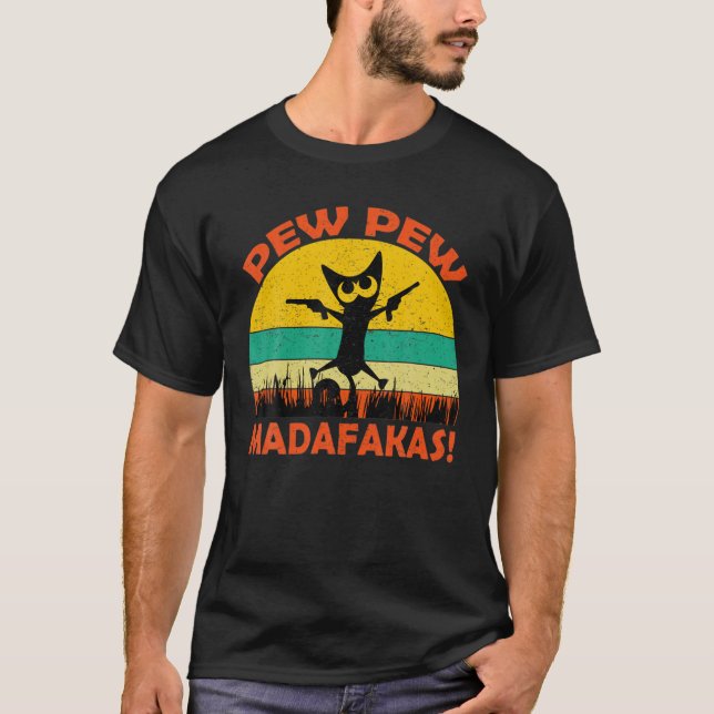 Camiseta Retro Vintage Cat Pew Pew Madafakas (Frente)