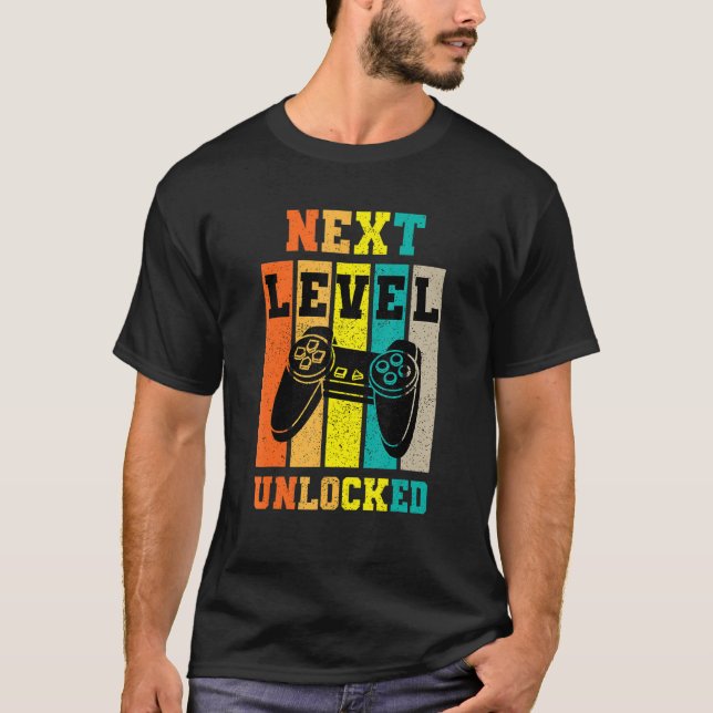Camiseta Retro Vintage Gamer Próximo Nível Desbloqueado (Frente)