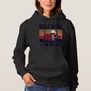 Camiseta Retro Vintage Não julgue Jesus Bebeu Vinho 1
