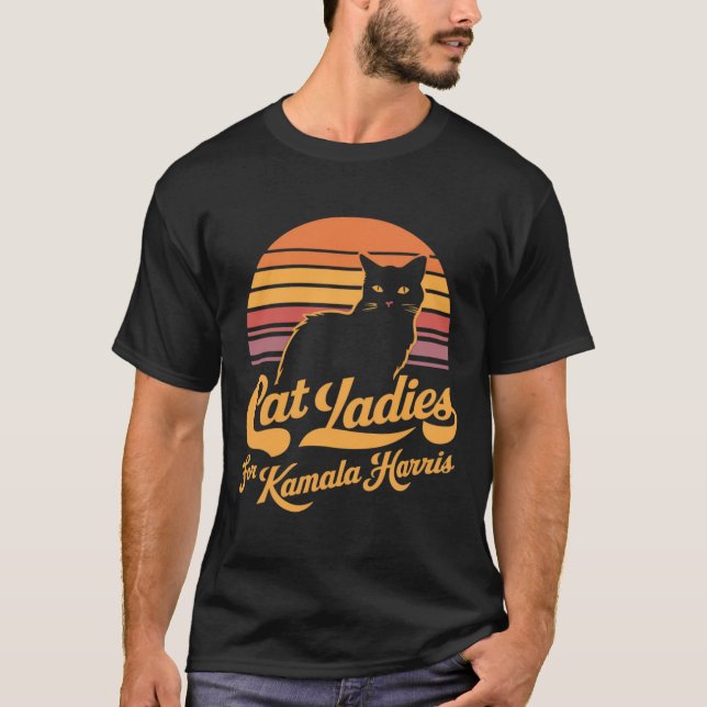 Camiseta Retro Womens Kamala Harris Lady Cat (Frente)