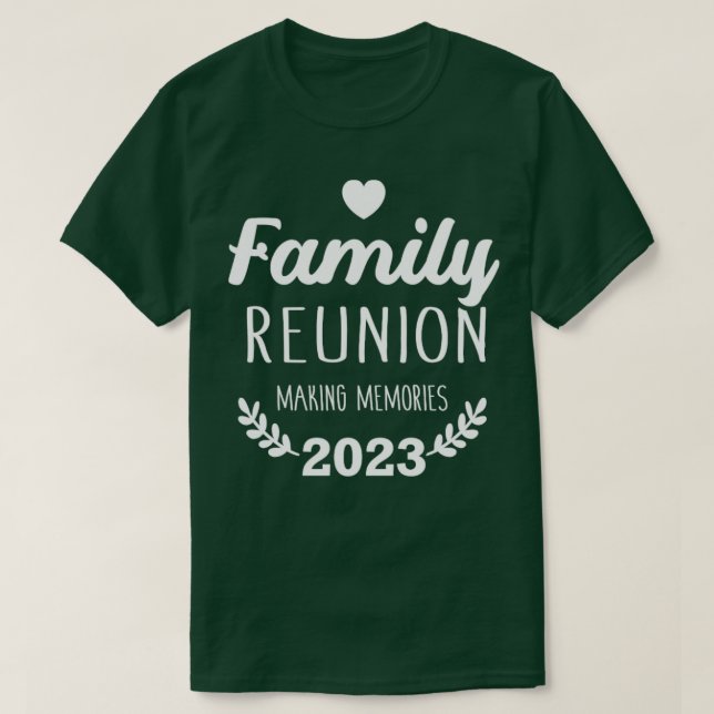 Camiseta Reunião familiar 2023 Memórias do fazer férias (Frente do Design)