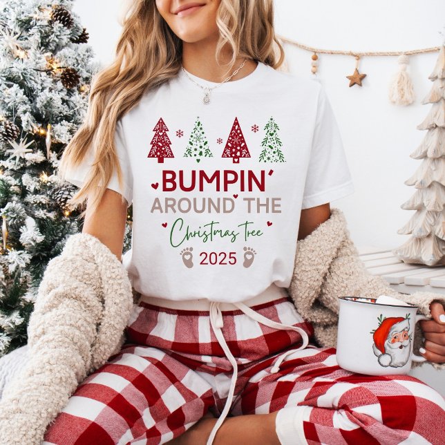 Camiseta Revelação de Gravidez em Volta da Árvore de Natal (Criador carregado)