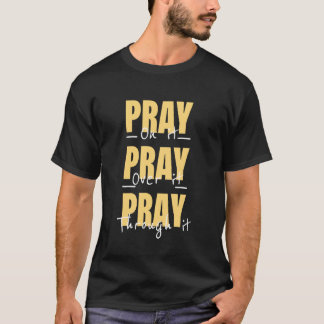 Camiseta Reze por isso através da oração cristã para mulher
