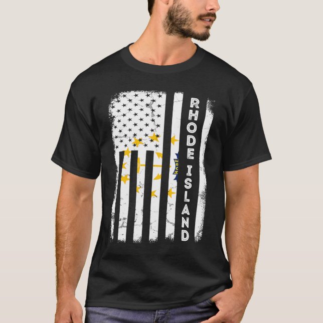 Camiseta Rhode Island American Flag Home State of Rhode Isl (Frente)