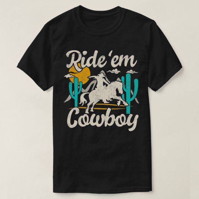 Camiseta Ride'em cowboy casual chic graphic for women funny (Frente do Design)
