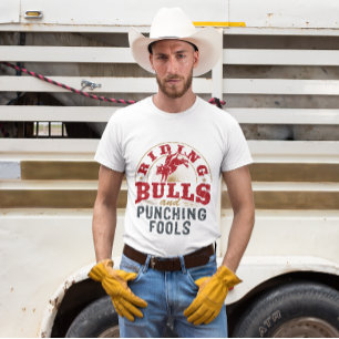 Camiseta Riding Bulls and Punching Fools