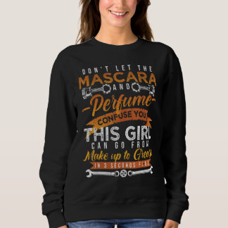 Camiseta Rímel e Perfume, sou uma mulher e um sarcasmo mecâ