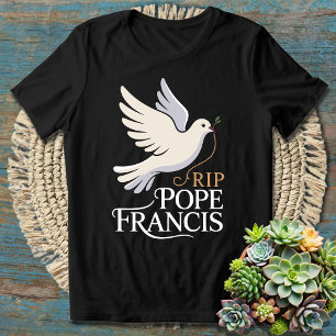 Camiseta RIP Papa Francisco - Um Legado do Amor e da Paz