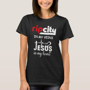 Camiseta Ripcity Em Minhas Veias Jesus No Meu Coração