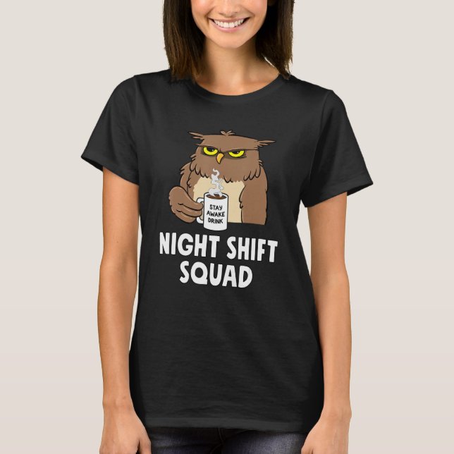 Camiseta RN Nurse Night Shift Squad Funny Coffe Owl (Frente)