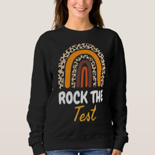 Camiseta Rock The Test Day Teacher Testing Day Rainbow