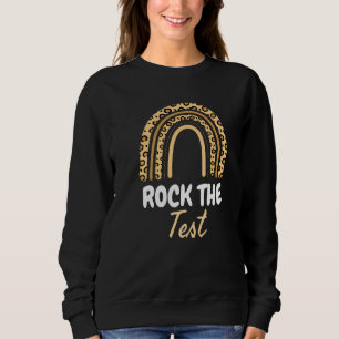 Camiseta Rock The Test Day Teacher Testing Day Rainbow