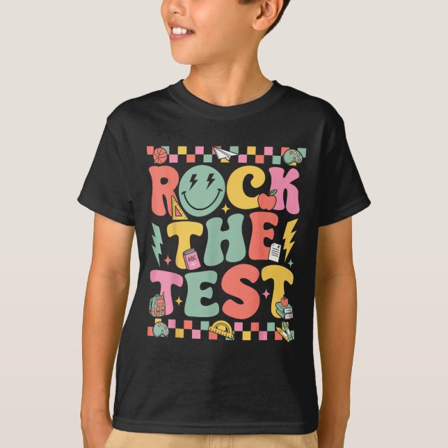 Camiseta Rock The Test Testing Day Retro Motivational Teach (Frente)