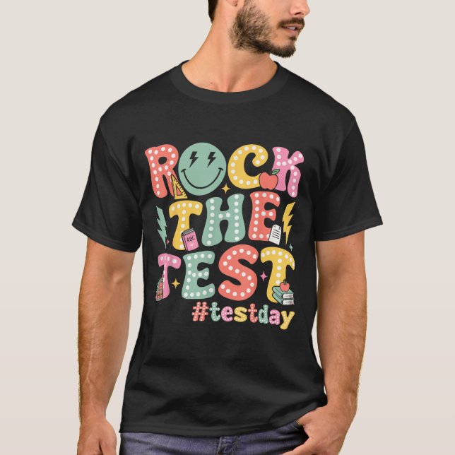 Camiseta Rock The Test Testing Day Retro Motivational Teach (Frente)
