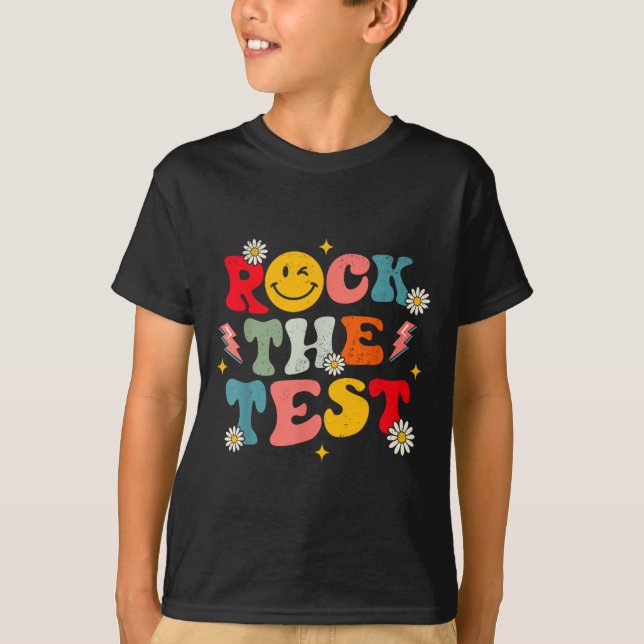 Camiseta Rock The Test Testing Day Retro Motivational Teach (Frente)