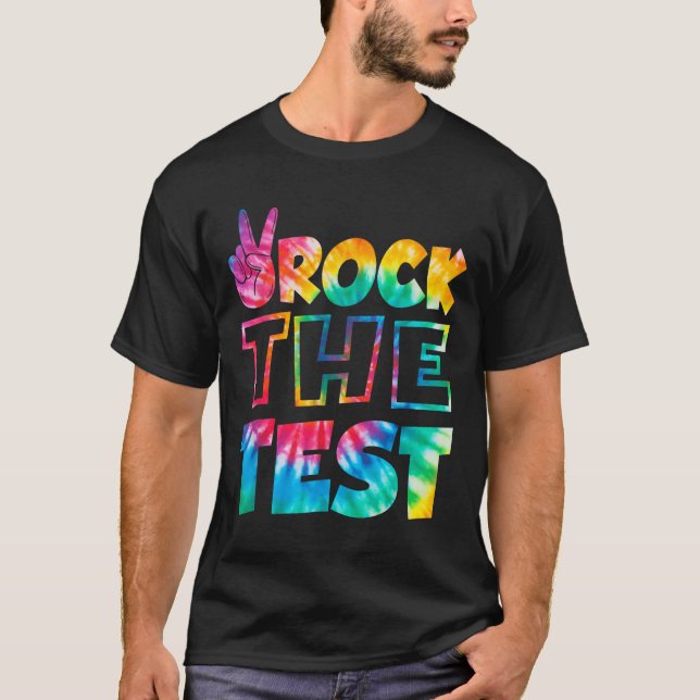 Camiseta Rock The Test Testing Day Retro Motivational Teach (Frente)