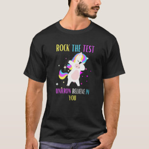 Camiseta Rock The Test Unicorn Acredita no Ensino das Mulhe