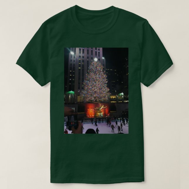 Camiseta Rockefeller Center Christmas Tree Scene (Frente do Design)