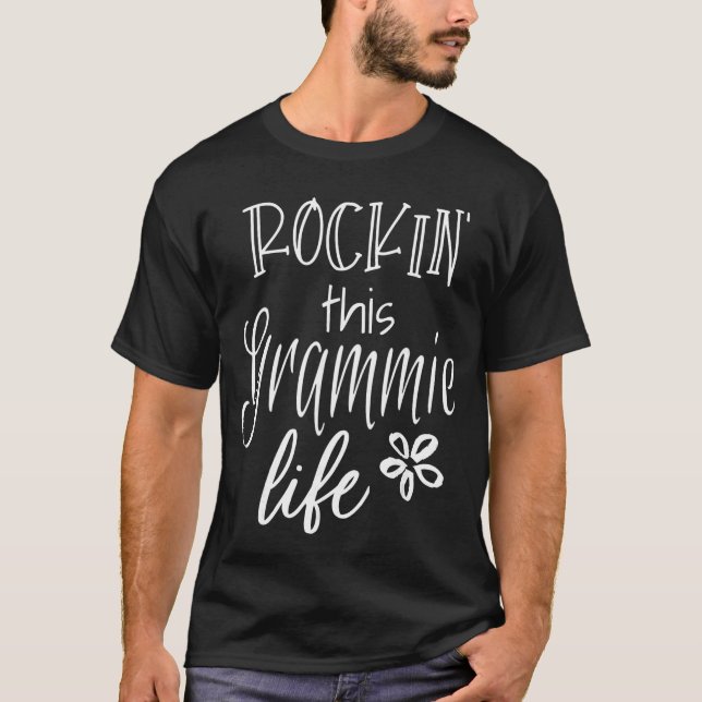 Camiseta Rockinhis Life Grammie graphic Gift from Grandkids (Frente)