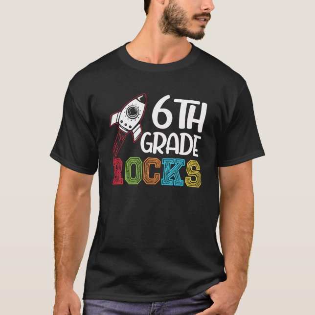 Camiseta Rocks 6 Grade | Ensino Do Sexto Grau (Frente)