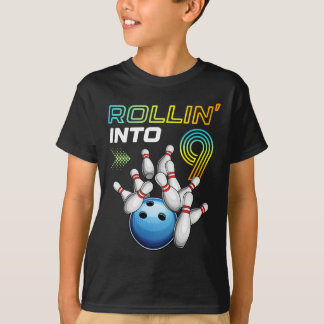 Camiseta Rollin Into 9 Retro Bowling Birthday Party 9th Bir