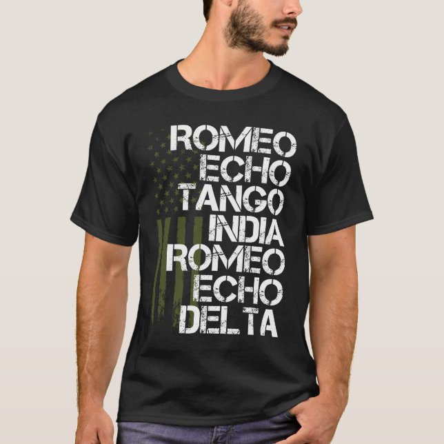 Camiseta Romeo Echo Tango Funny Família Militar Telefônica  (Frente)