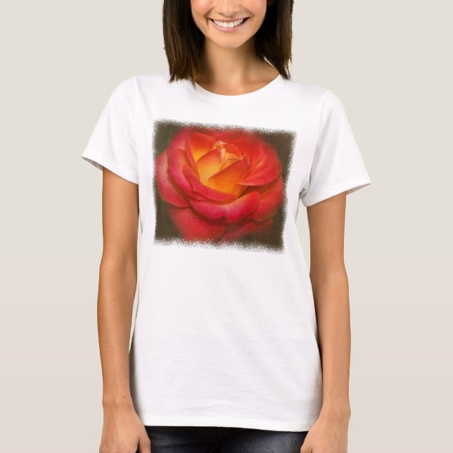 Camiseta Rosa de chamamento no pergaminho (Frente)