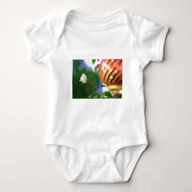 Camiseta Rosa de Natal Branco (Frente)
