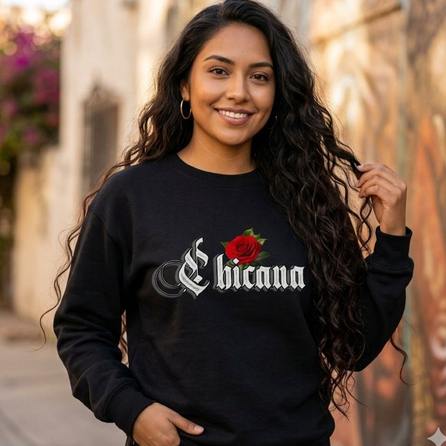Camiseta Rosa Vermelha Chicana (Chicana Red Rose Sweatshirt)