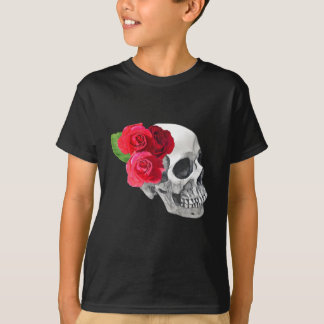Camiseta Rosas e crânio