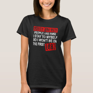Camiseta Rosas São Pessoas Vermelhas São Falso Eu Fico Para