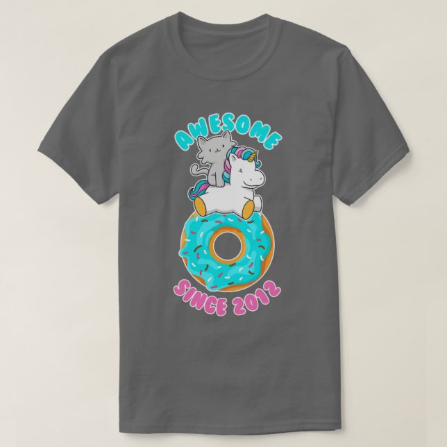 Camiseta Rosquinha Kitten Unicorn Incrível desde 2012 (Frente do Design)