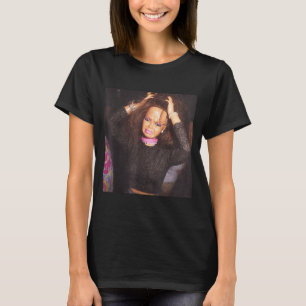Camiseta Rosto de Boneca Engraçado Meme de Festa Nojento