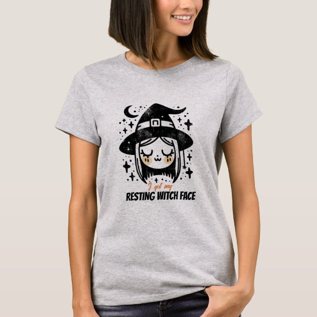Camiseta Rosto de Bruxa Descansada (Frente)