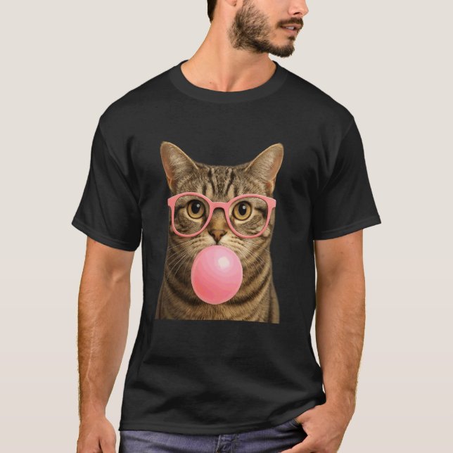 Camiseta Rosto de Gatinho Fofo Comendo Chiclete e Fazendo u (Frente)