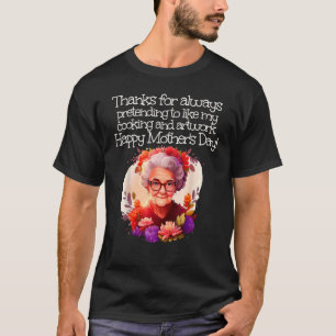Camiseta Rosto de vovó bonito com flores para D de mãe feli