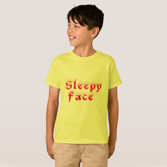 Camiseta Rosto Sonolento: Camisa-T De Meninos (Frente Completa)