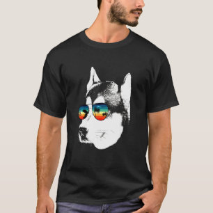 Camiseta Rouco com óculos de sol